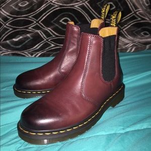 DOC MARTENS ombré ankle boots red and black size 7